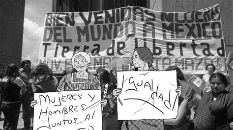 La liberación femenina: El poder de la mujer sin ropa interior